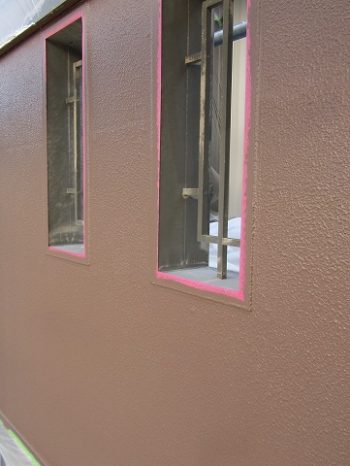 上塗り2回目をしたところです。