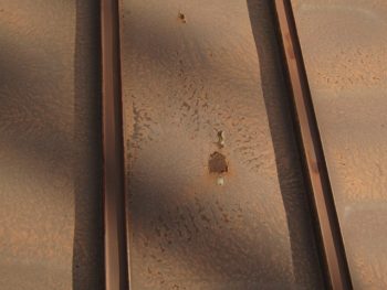 施工前の金属屋根