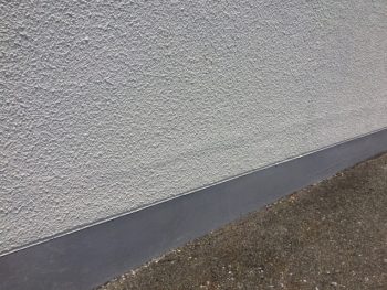 完成した外壁と基礎