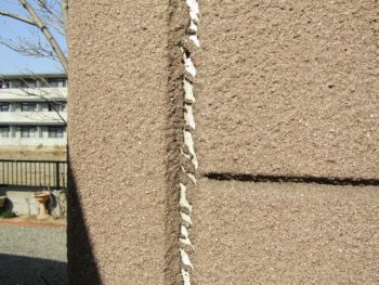 切れたシーリング