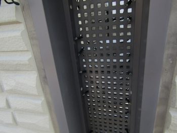 バルコニー飾り窓 塗装前