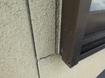 劣化したシーリング