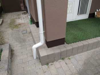 完成した玄関付近