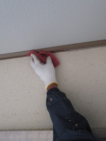 小さなところもケレン作業