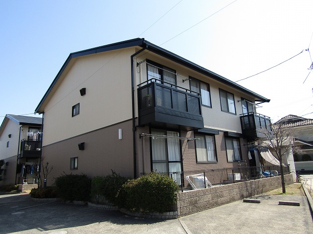 アパートの塗り替え完成