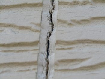 切れたシーリング