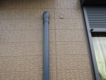 完成した外壁とエアコンダクトカバー