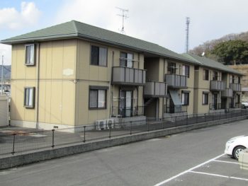 中島のアパート施工前