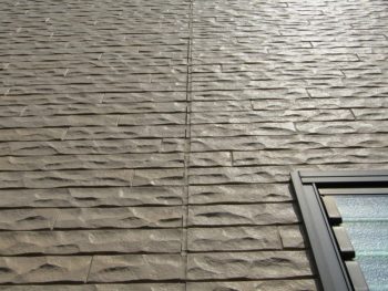 劣化して切れたシーリング