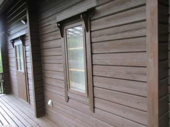 木の風合いをそのままに