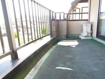 バルコニーの施工前