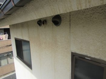 施工前の外壁の汚れ