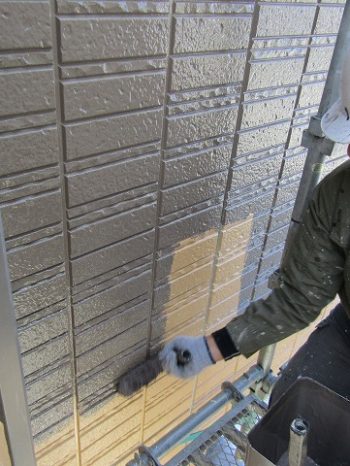 上塗り1回目の塗装