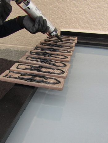 カルセラタイルの取り付け