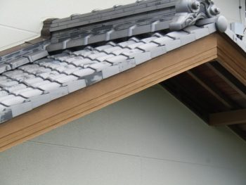 破風はガードラックで塗装