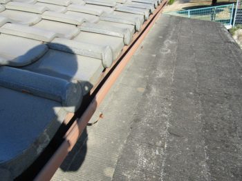 下屋根の葺き替え前