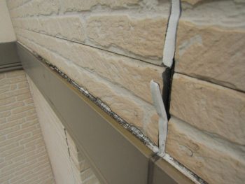 切れたシーリング