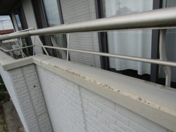 手すりのビフォアー