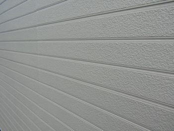 外壁の塗装、剥がれのあと目立たない