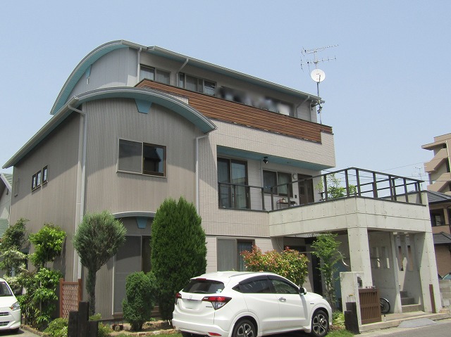 岡山市の豪邸の塗装完成