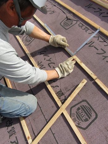 屋根葺き替え工事