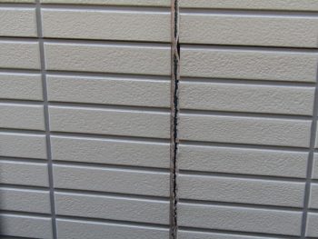 シーリングのひび割れ