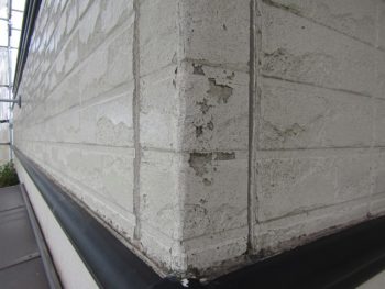 外壁のコーナーの欠け