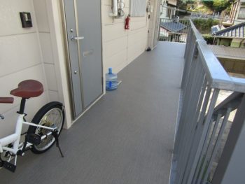 共有廊下の長尺シート