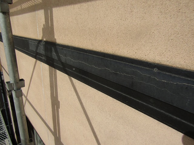 胴差に漏水が起きている