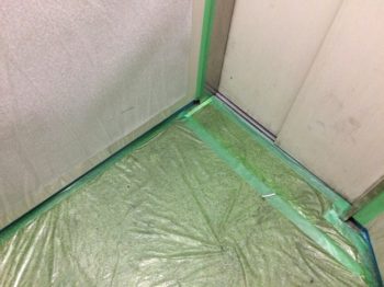 マンションのエレベーター内の養生