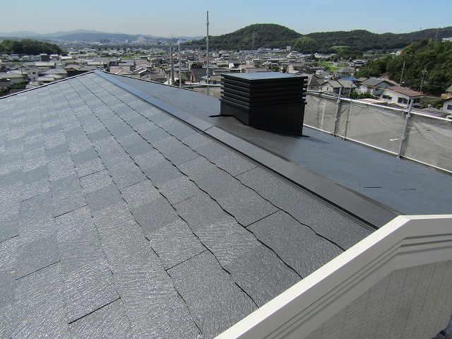 屋根の塗装完成