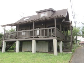 ログハウスの塗装完成