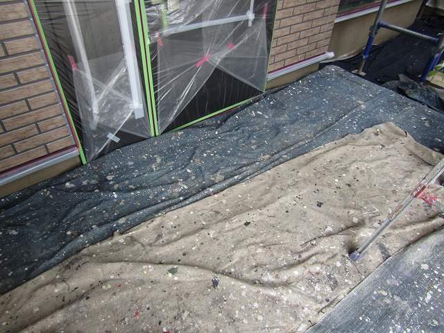 塗装するときに敷く布