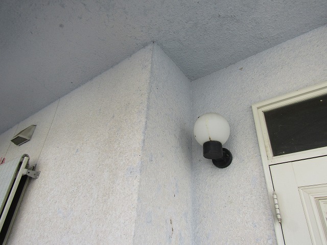 元は青色だった外壁