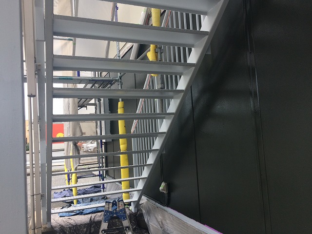 サビ止めを塗っただけでもきれい