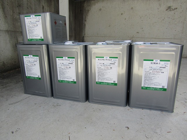 外壁と屋根の上塗り塗料