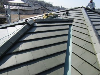 瓦の葺き替え ほぼ完成