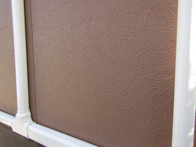 山上げ塗装した外壁