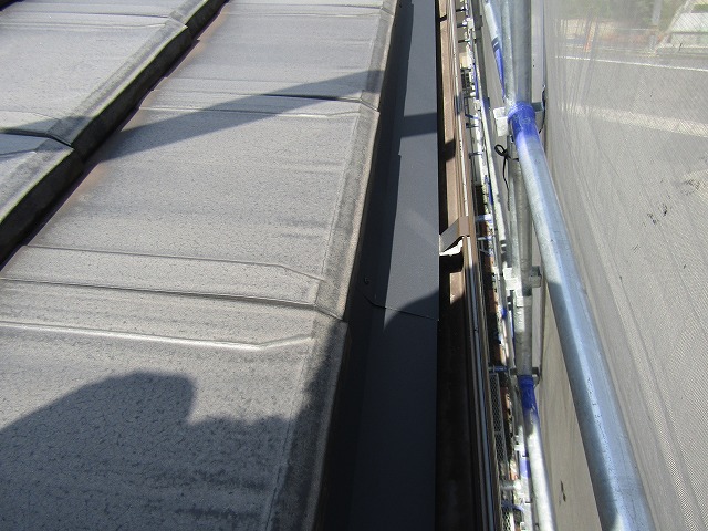 樋　水切りを取り付ける