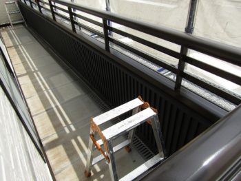 内側のサイディングもカバー工法で