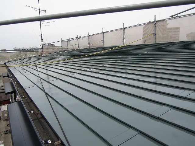 屋根は遮熱塗料で塗装