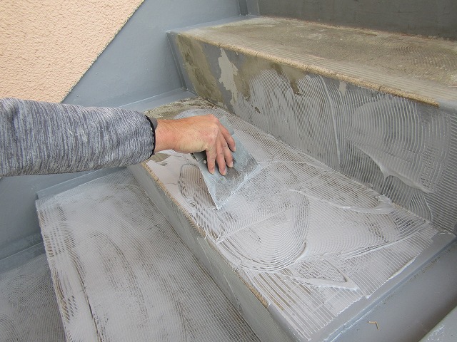 o様邸 モニエル瓦