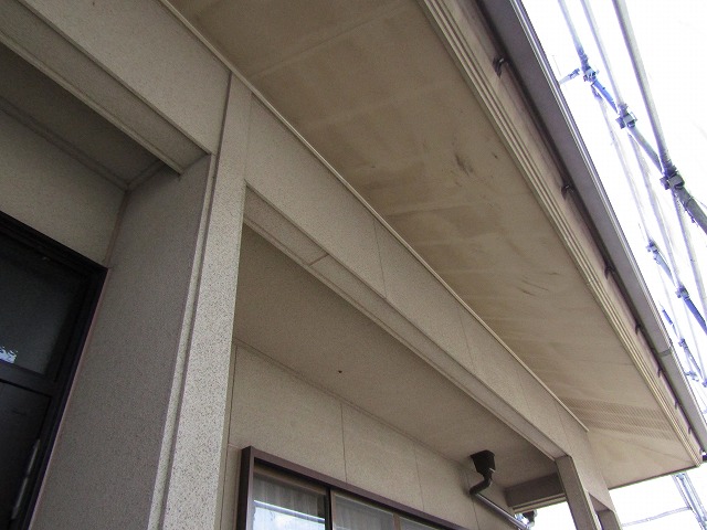 &#22806;&#22721;&#12288;&#22615;&#35013;&#21069;