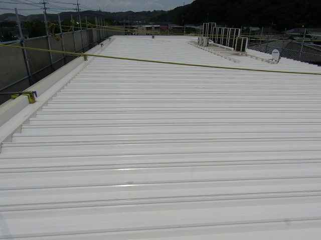 屋根の塗装完成