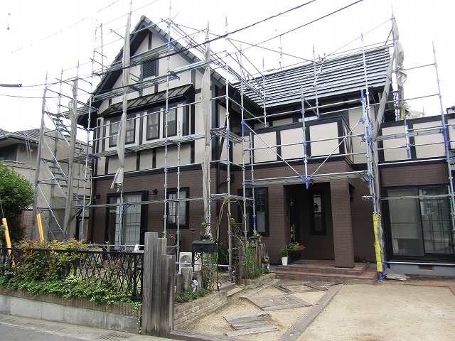 岡山市南区の塗装現場