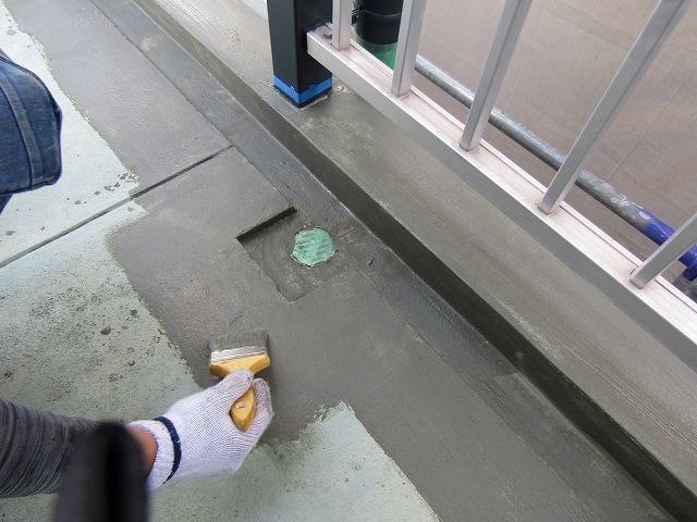 防水工事の下地処理