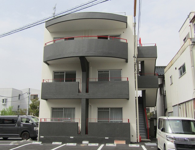 アパート塗装完成