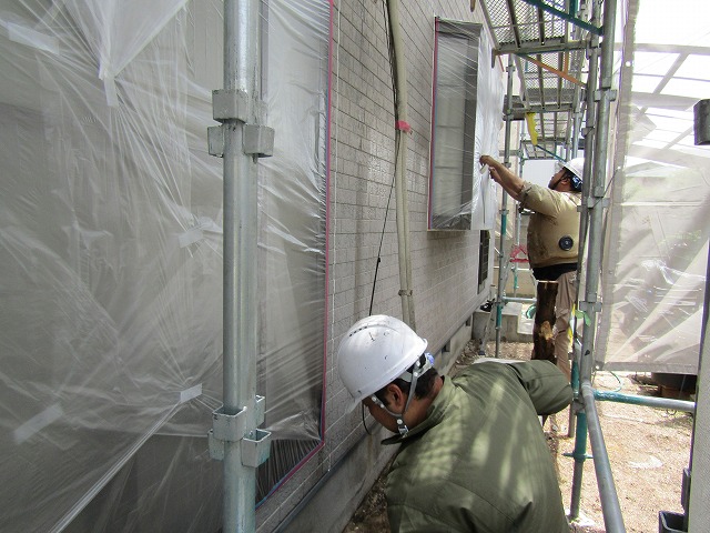 養生作業の様子