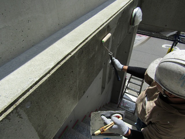 コンクリートの塗装