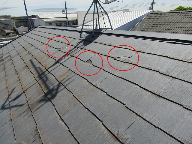 スレート瓦の割れや欠け